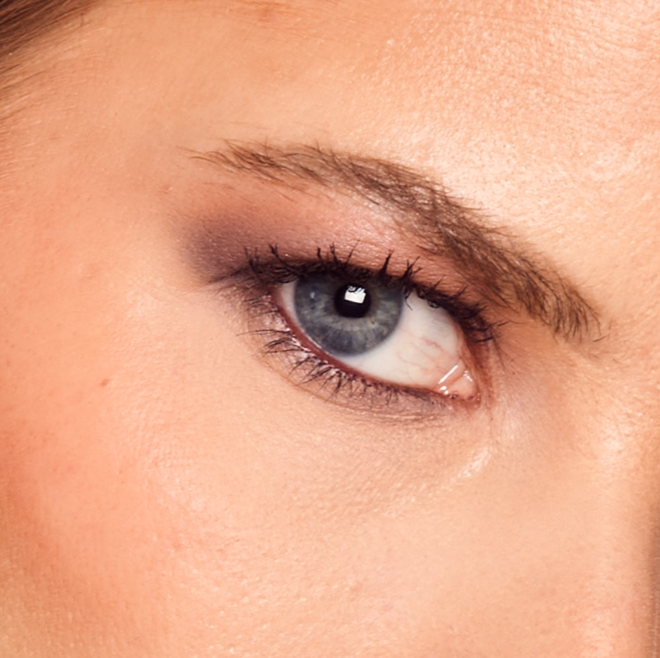Brunette - Stylo à sourcils Waterproof - ultra précision - tenue 24h